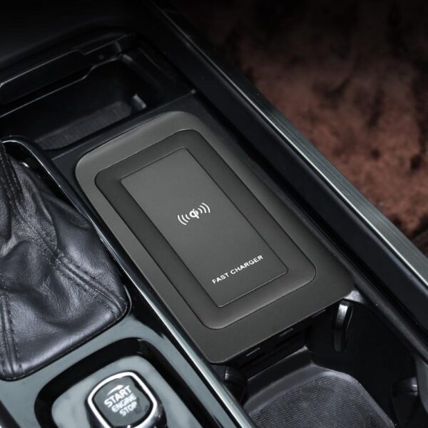 Car Wireless Charger For Volvo - Image 4